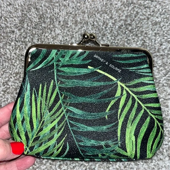 NWOT Dooney & Bourke Palm Leaf Lexington SET - Picture 12 of 12